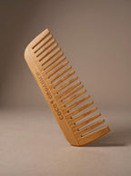 Bamboo Wide-Tooth Comb – Natural & Anti-Frizz