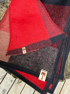 sauna hat and sauna mat nz wool red plaid detail