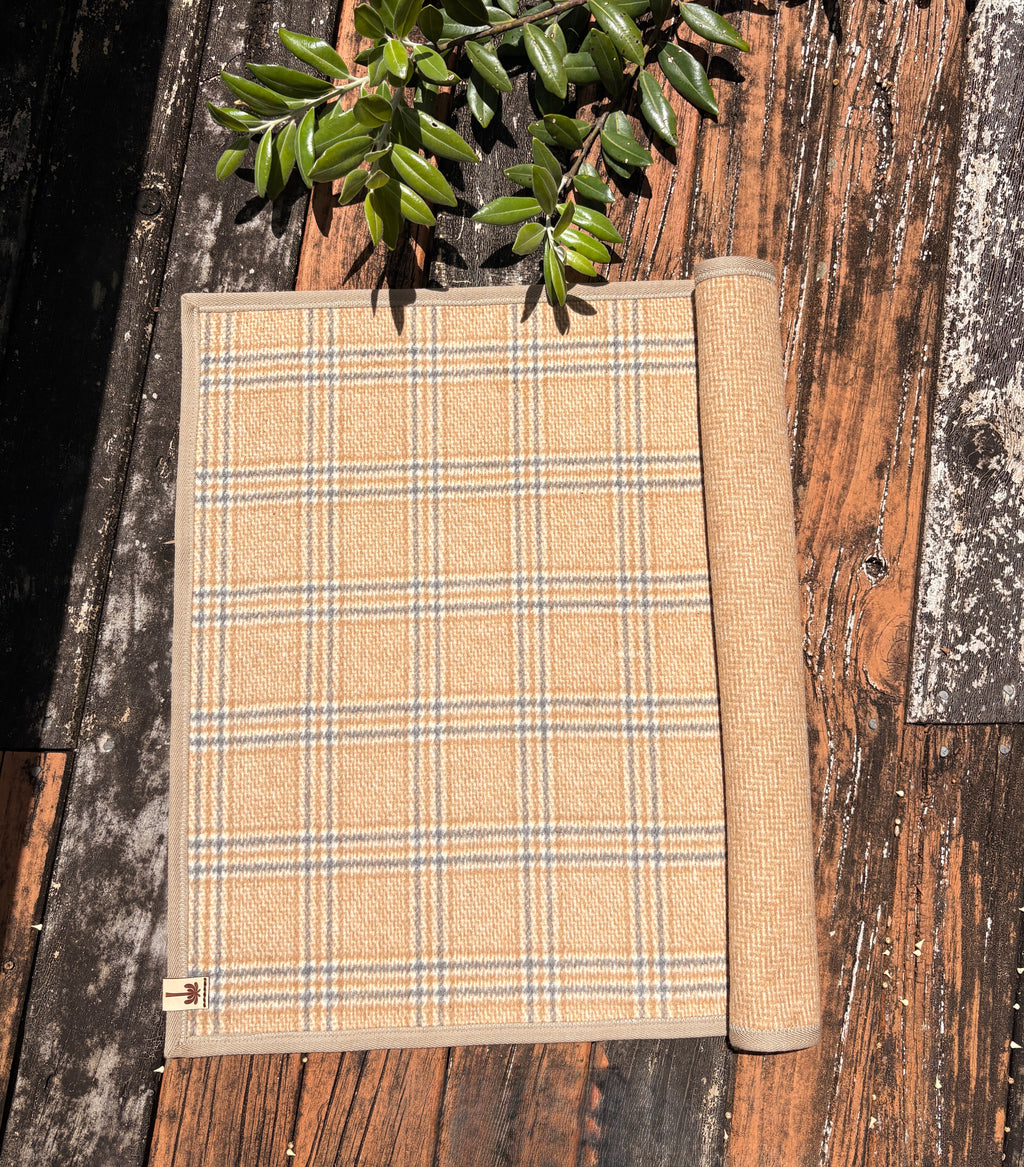 Sauna Mat – Premium NZ Wool-  Beige Plaid/Herringbone